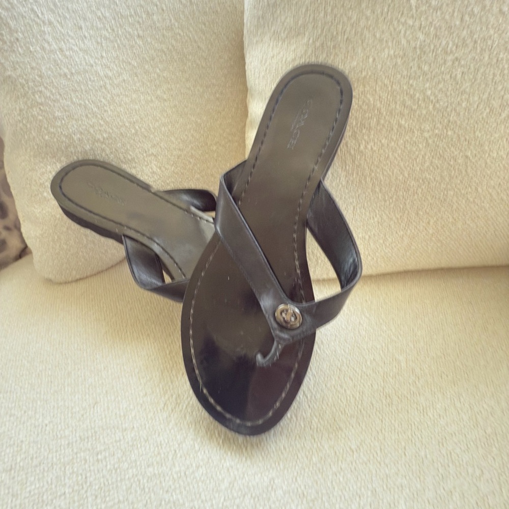 Black Women's Sandals